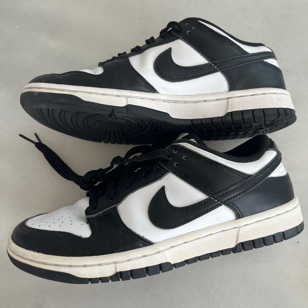 Nike Dunk Panda Women 7.5 Sneakers 100% Authentic